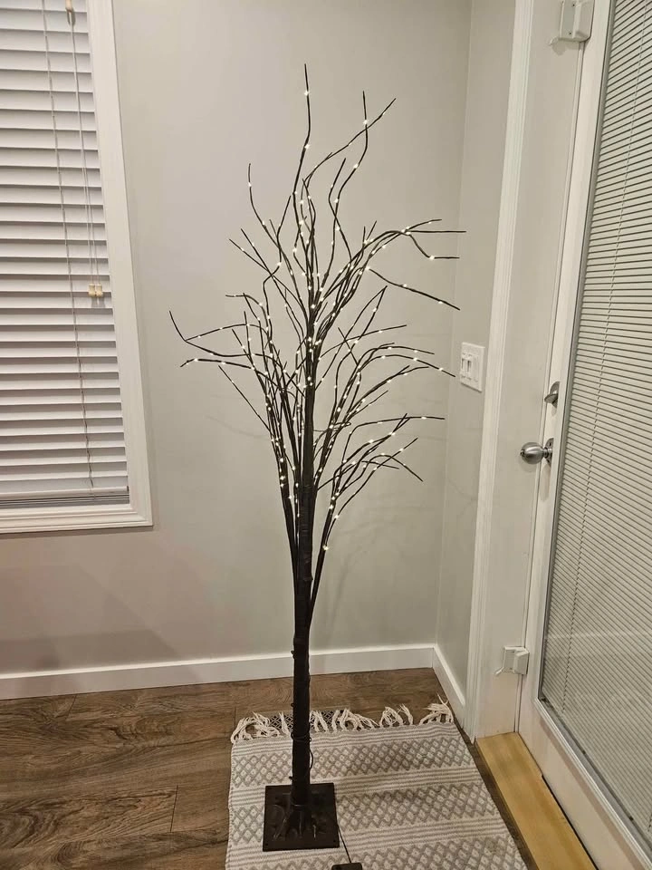 Decorative Tree with lights - photo 2
