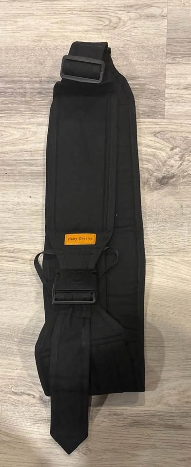 Baby Carrier Sling $15 OBO - photo 3