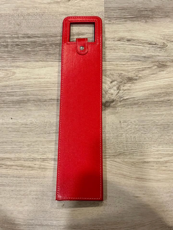 Red Faux Leather Wine Bottle Case $10 OBO - photo 4