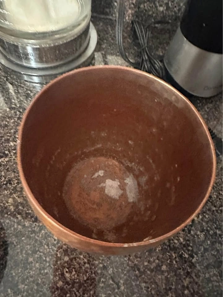 Copper vase, plant vase - photo 2