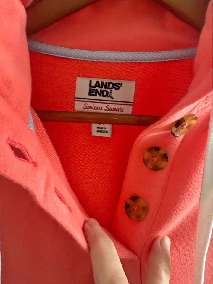 Land's end brand new summer sweatshirt XS but run big. Fits like
