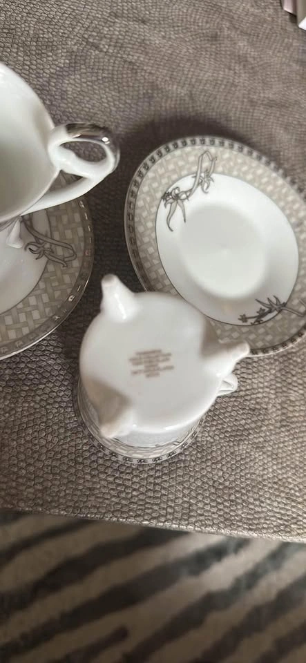 Japanese Gold Collection Fine Porcelain Coffee Cups (Set of 6) - photo 4
