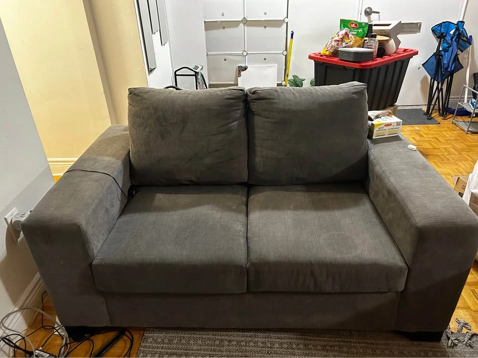 5 Seater Sofa + Glass Coffee Table + Side Table – $320 - photo 4