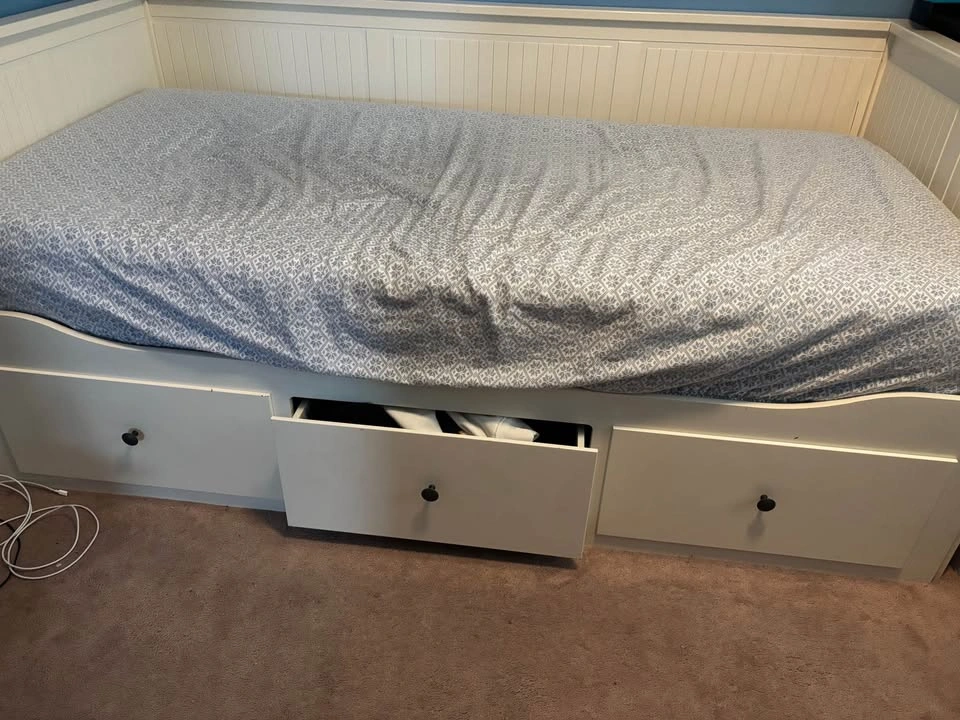 IKEA Day Bed - photo 2