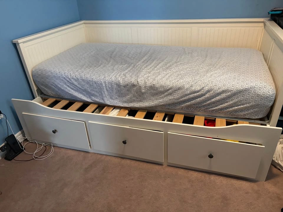 IKEA Day Bed - photo 3