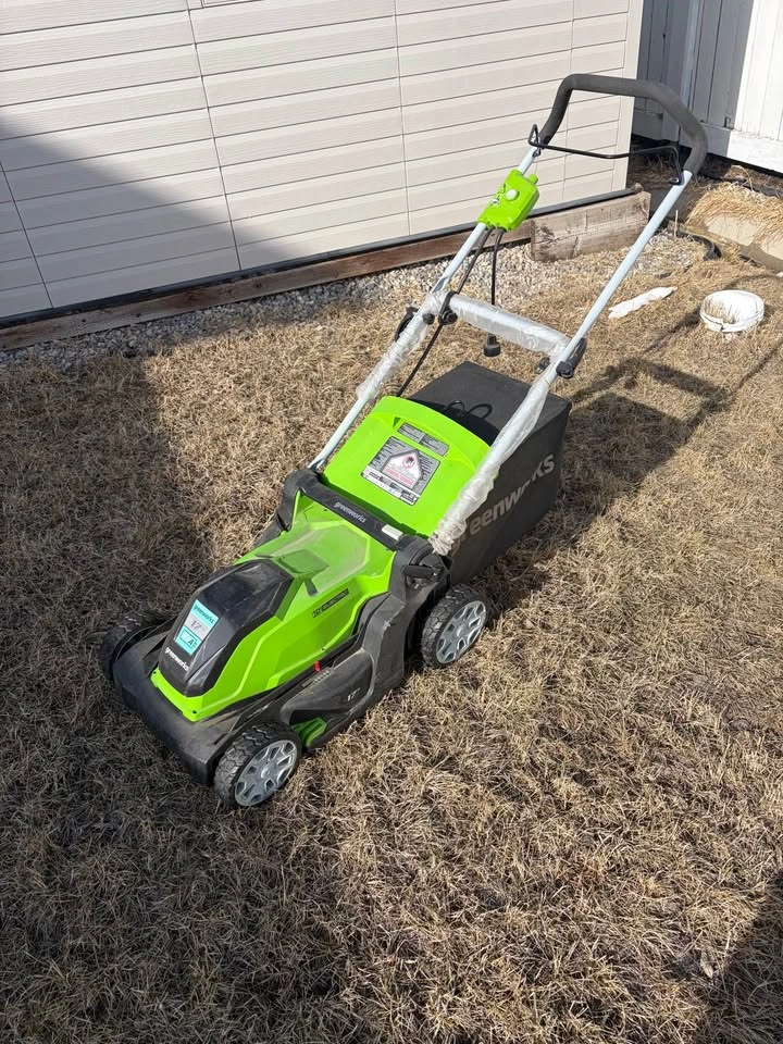 Greenworks Electric Push Mower - photo 2