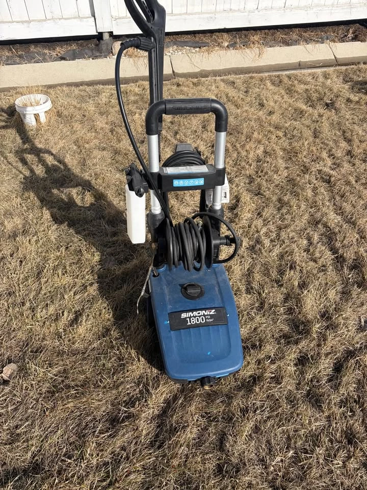 Pressure washer 1800 psi - photo 3