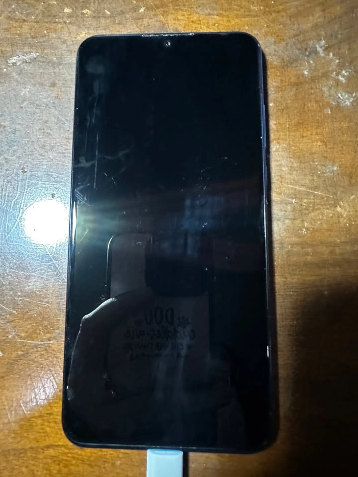 Huawei P30 Lite – 128GB / 4GB RAM – Gently Used - photo 3