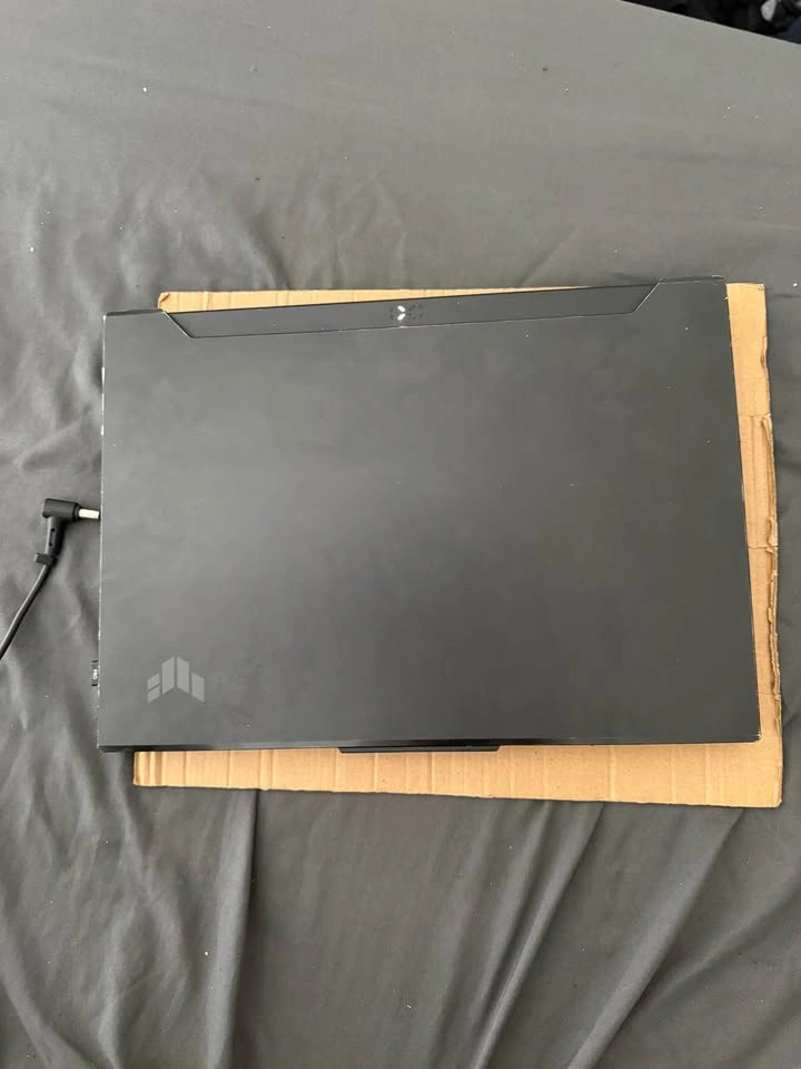 Asus TUF F15 Gaming Laptop - photo 2