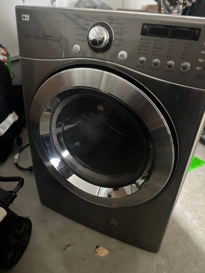 Like New LG Dryer (Front Load) - photo 2