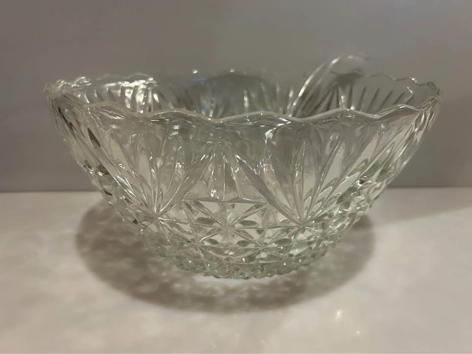 Vintage Punch Bowl & Cups Set - photo 4