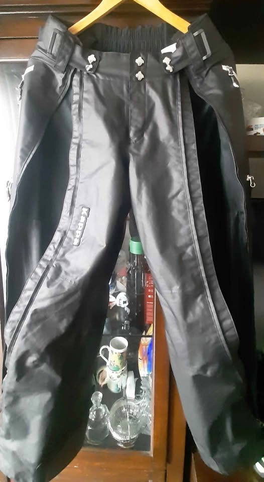 Black Kappa Ski Pants for Winter Sports - photo 3