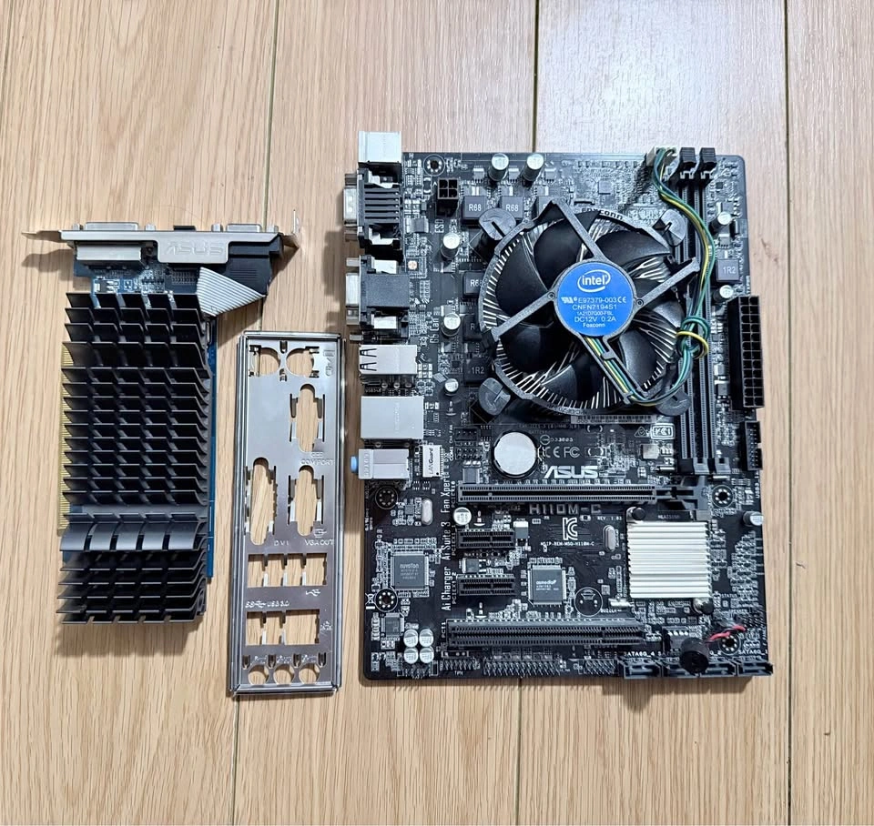 ASUS H110M-C Motherboard with Intel CPU and ASUS Graphics Card