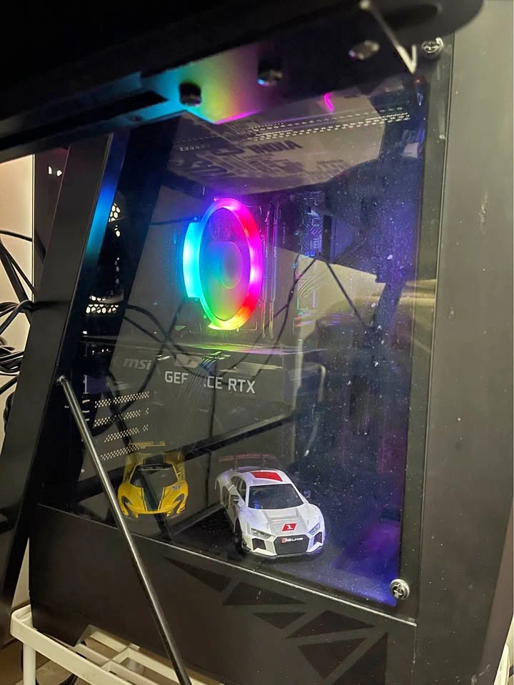 Gaming PC Setup - MSI i5-12400F RTX 3050 16GB 512GB + 2 Monitors