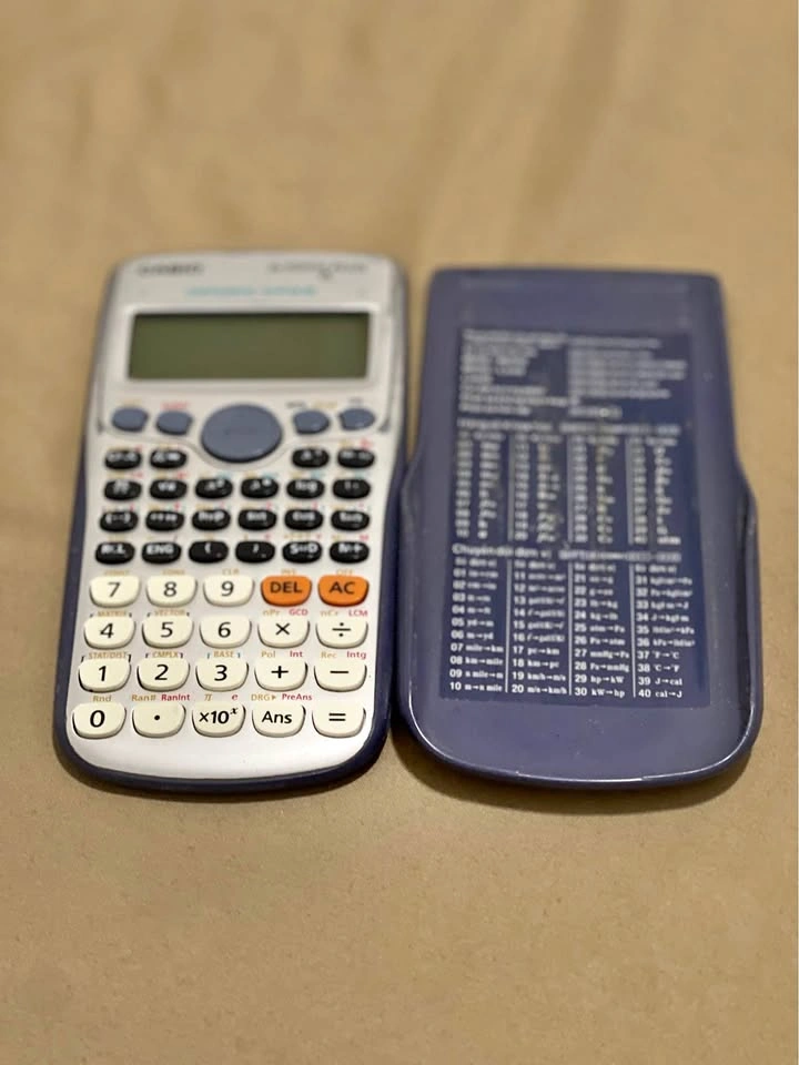 Casino Scientific Calculator + Cover