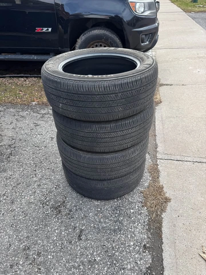 205/55R16 Summer Tires - Good Condition - No Rims - photo 3