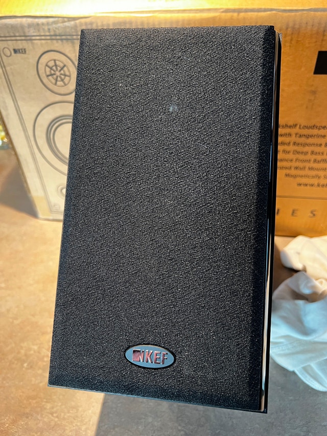 KEF C1 Bookshelf Speakers - photo 2