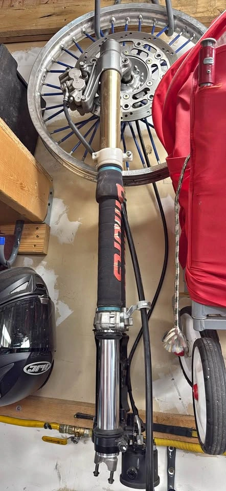 2023 DR650 SE Forks & Stock Parts