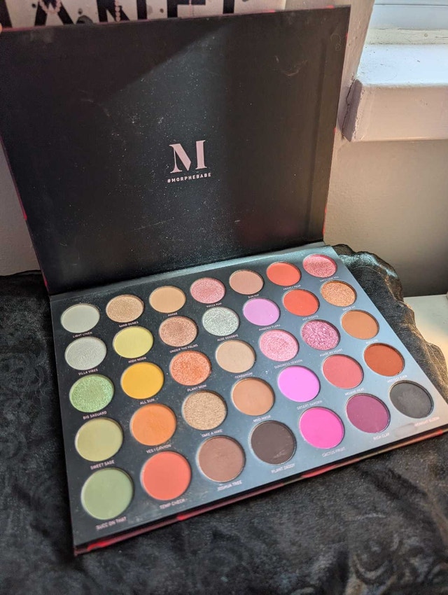 NEW Eyeshadow Palettes - High End Brands - photo 4