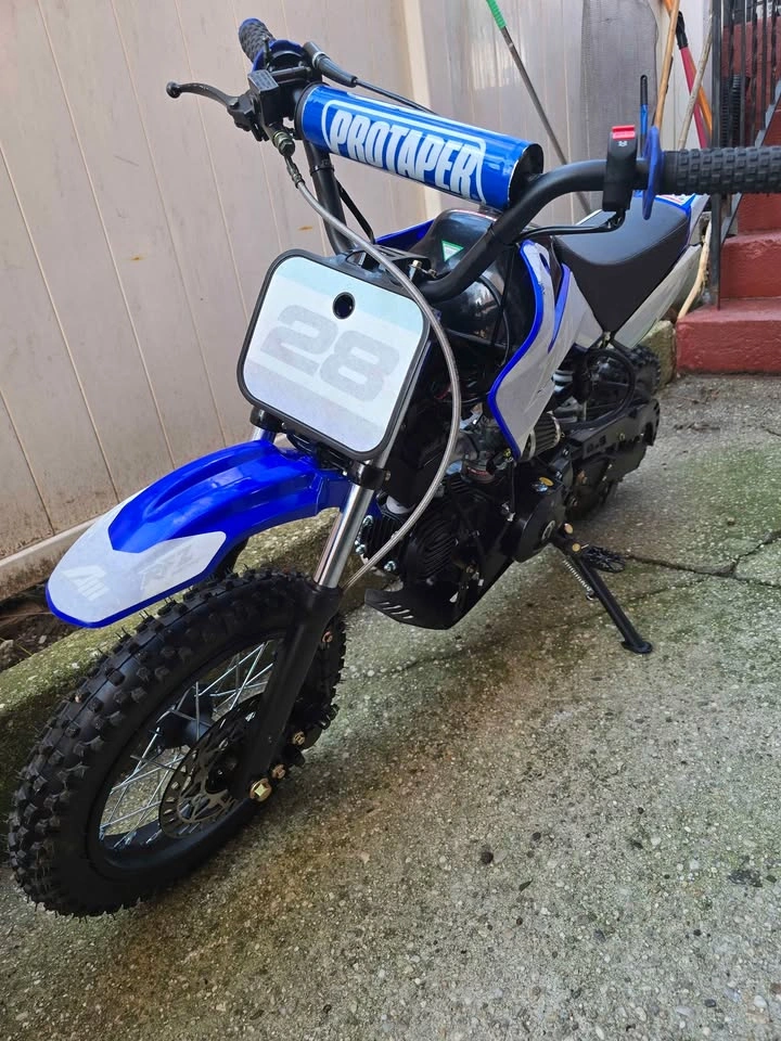 Brand New Apollo 110cc Kids Dirtbike! Fully Auto - photo 3