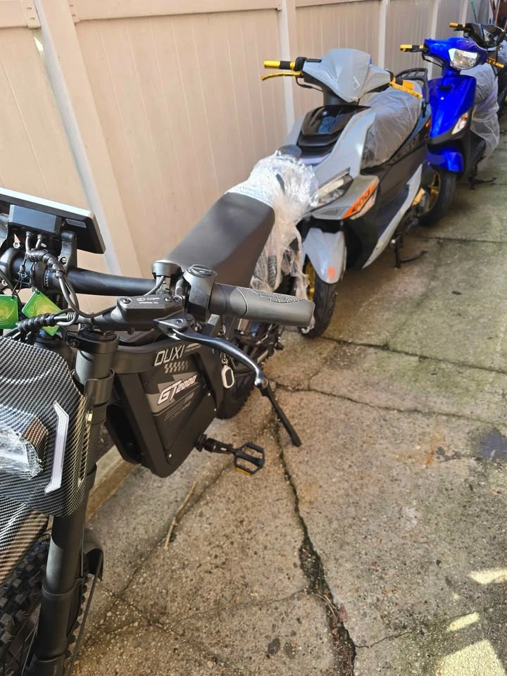 3000W EBike w/Pedals - photo 2