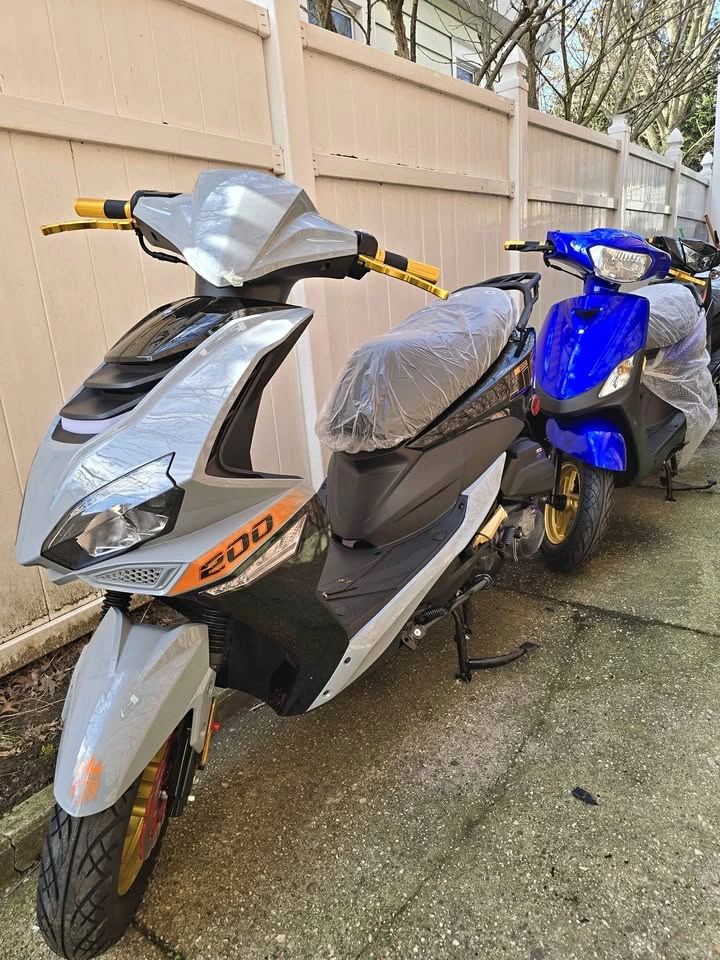 Vitacci Jag 200cc Scooter