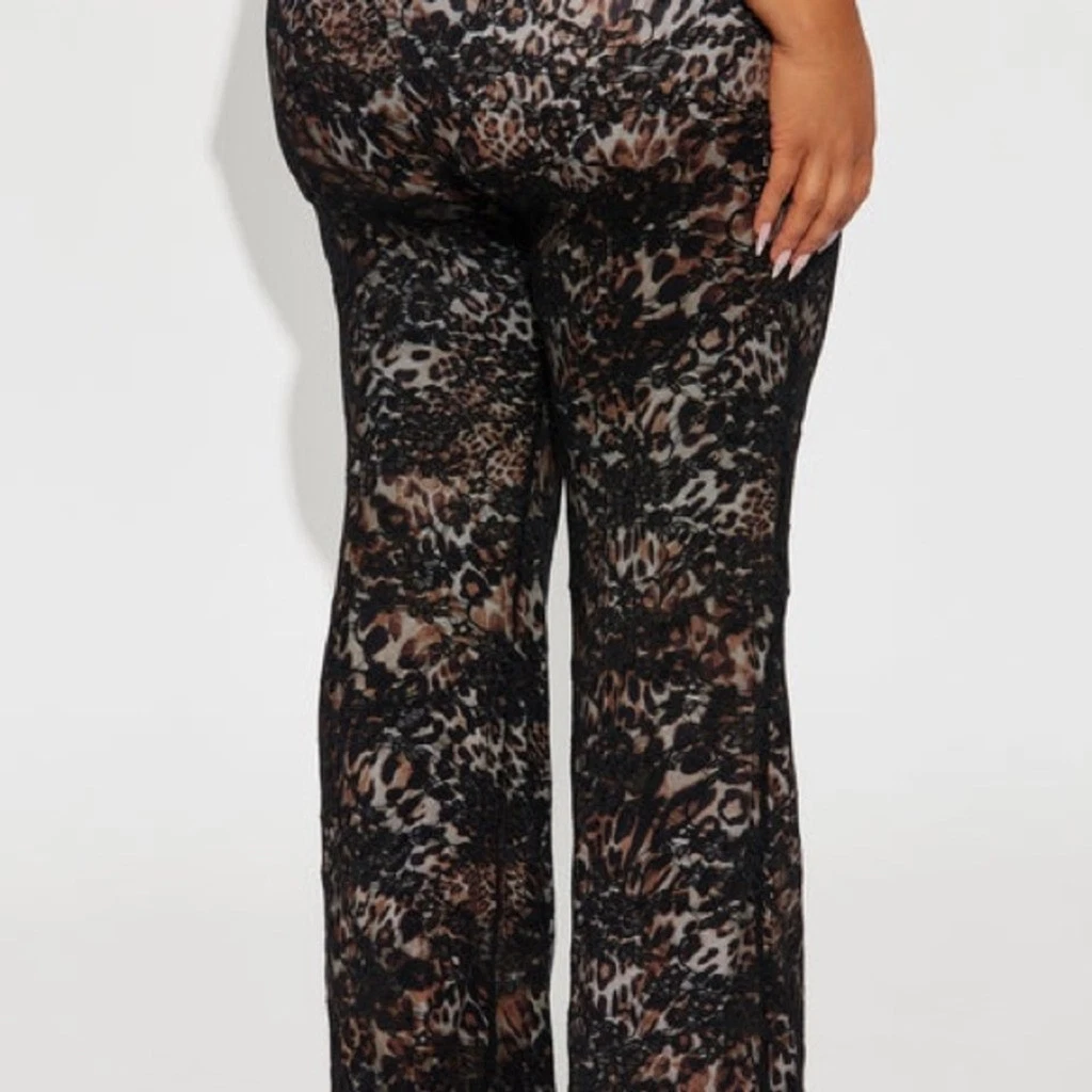 Fashion Nova Wild Side Lace Flare Pant - Black/combo M NWT - photo 2