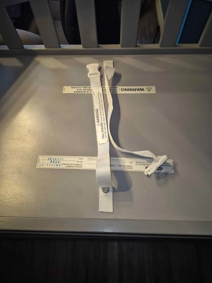 Grey Change Table - photo 5