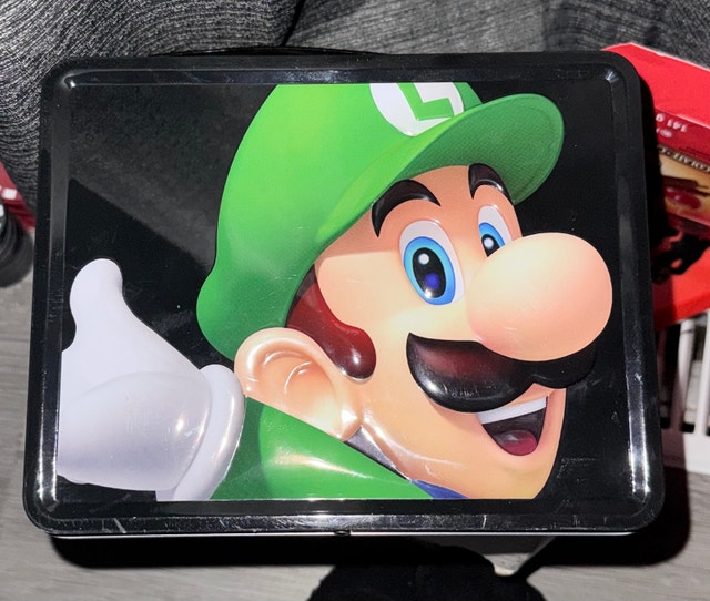 Collectible Super Mario Tin - photo 2