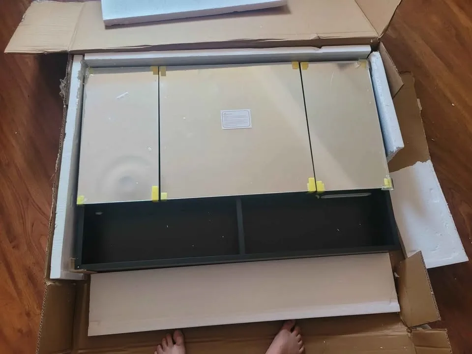 Recessed Medicine Cabinet Mirror 39.4x26.8x5.1 Inch - photo 4