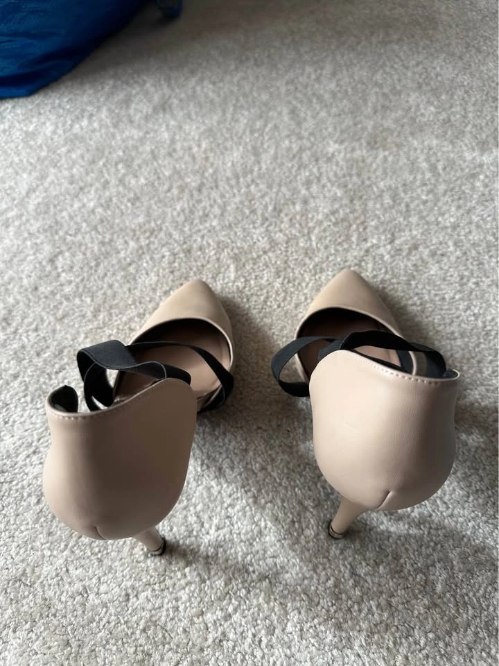 Spring beige high heels size 9 - photo 3