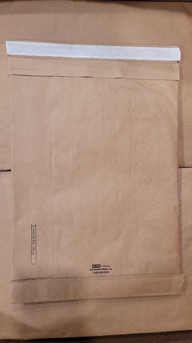 Self-Seal Padded Mailers (90 ct)