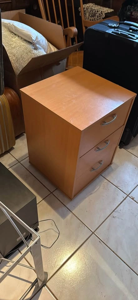 Small chest of drawers - photo 3