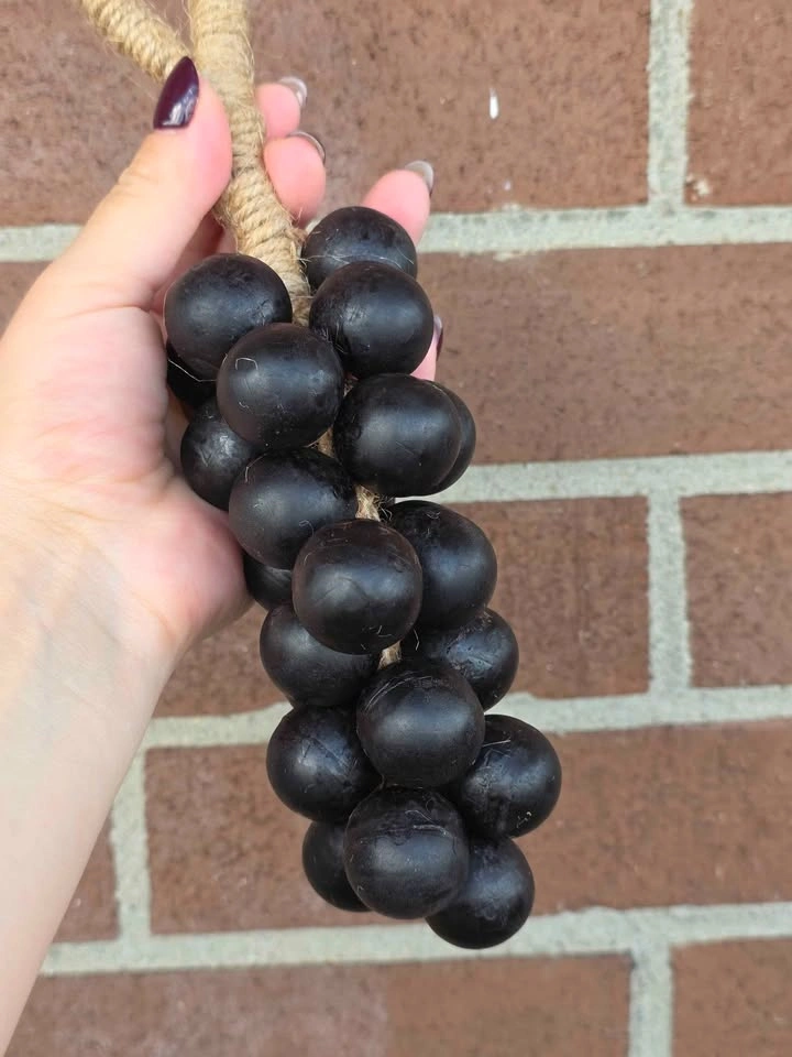 Coffee and cacao grape-shape soap - photo 3