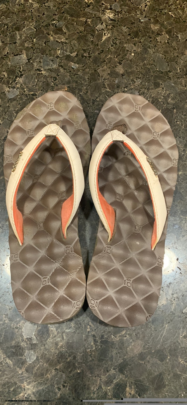 Reef cushioned sandels (flip flops) - photo 2