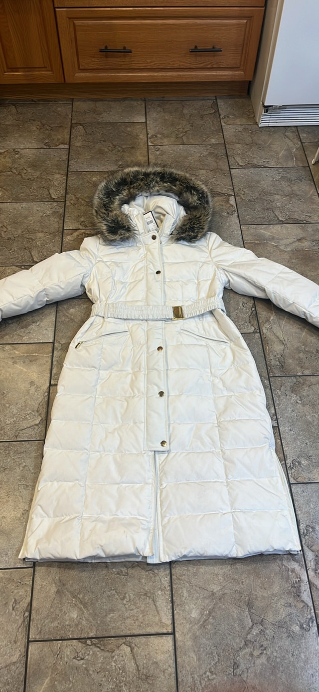 Laura Novelti by AJG Winter Feather Down Coat - Sz L