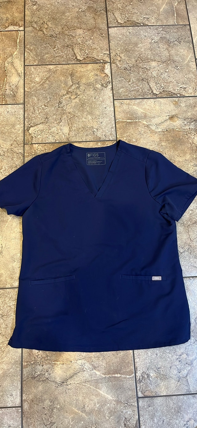 Figs Casma scrub top sz L