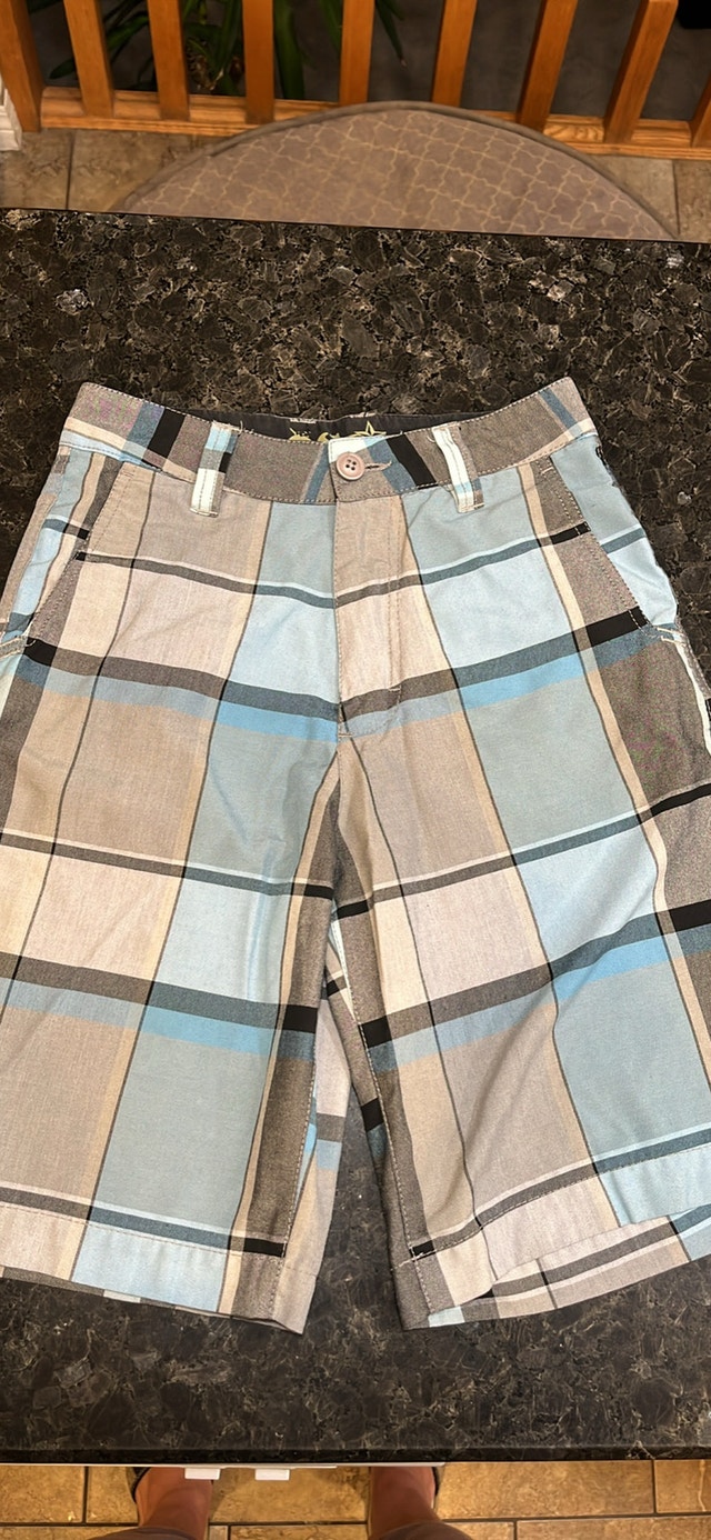 Boys West 49 Shorts Sz M