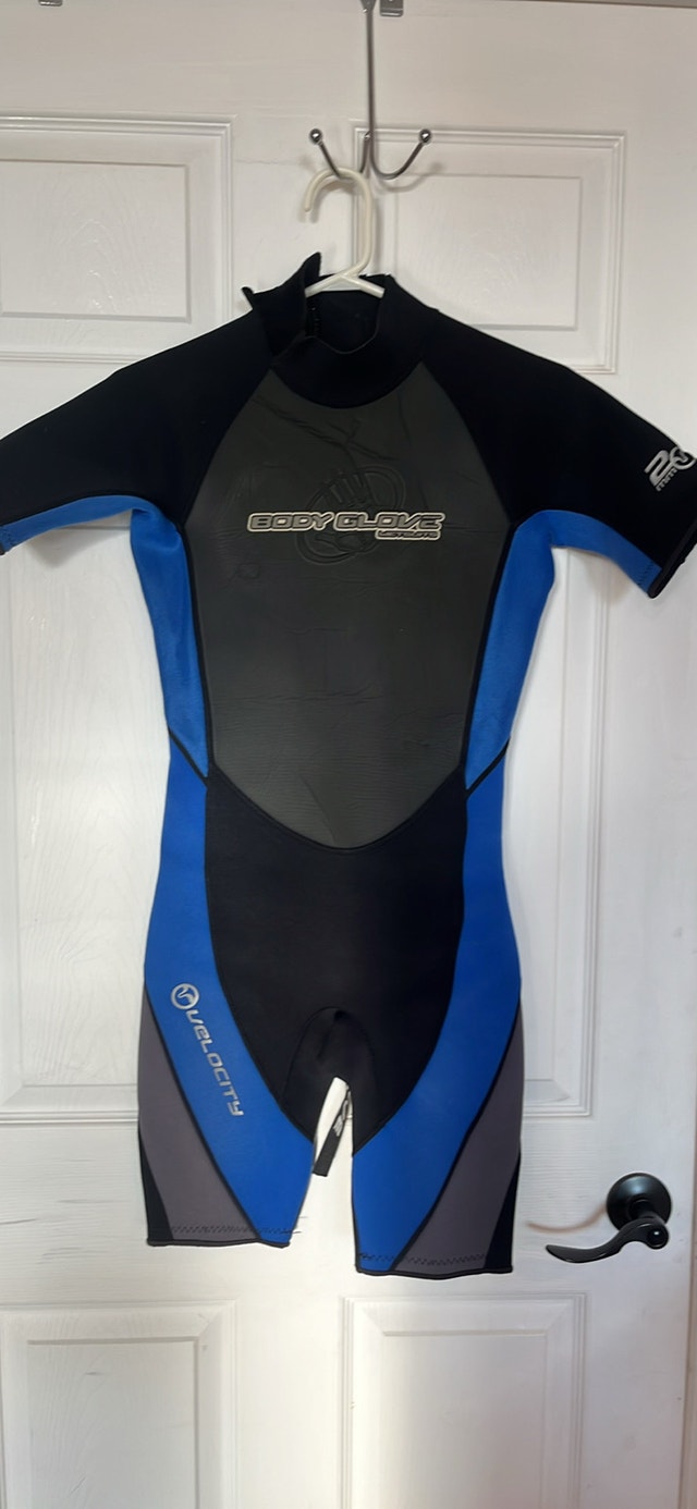 Body Glove Wetsuit Youth Size 14