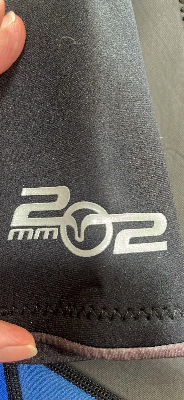 Body Glove Wetsuit Youth Size 14 - photo 4