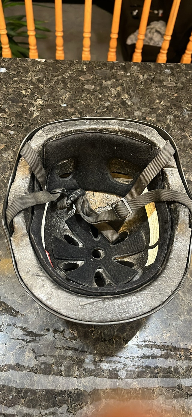 BMX Helmet Size Medium - photo 3