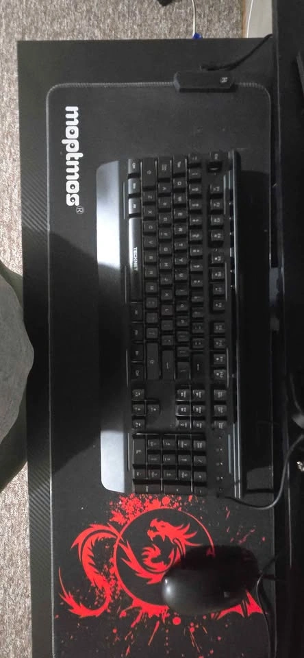 Gaming Desktop & Setup - photo 2