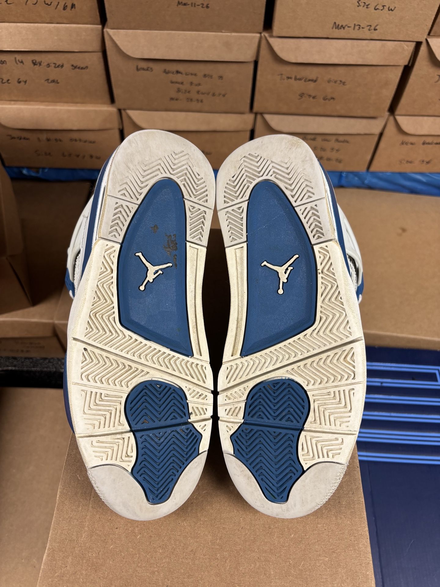 Air Jordan 4 Military Blue GS - photo 3