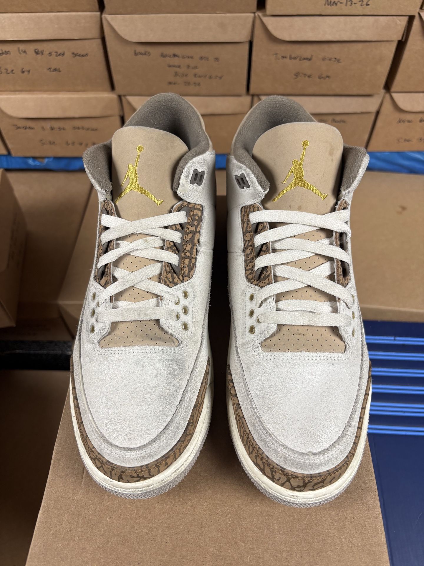 Air Jordan 3 Palomino - photo 2