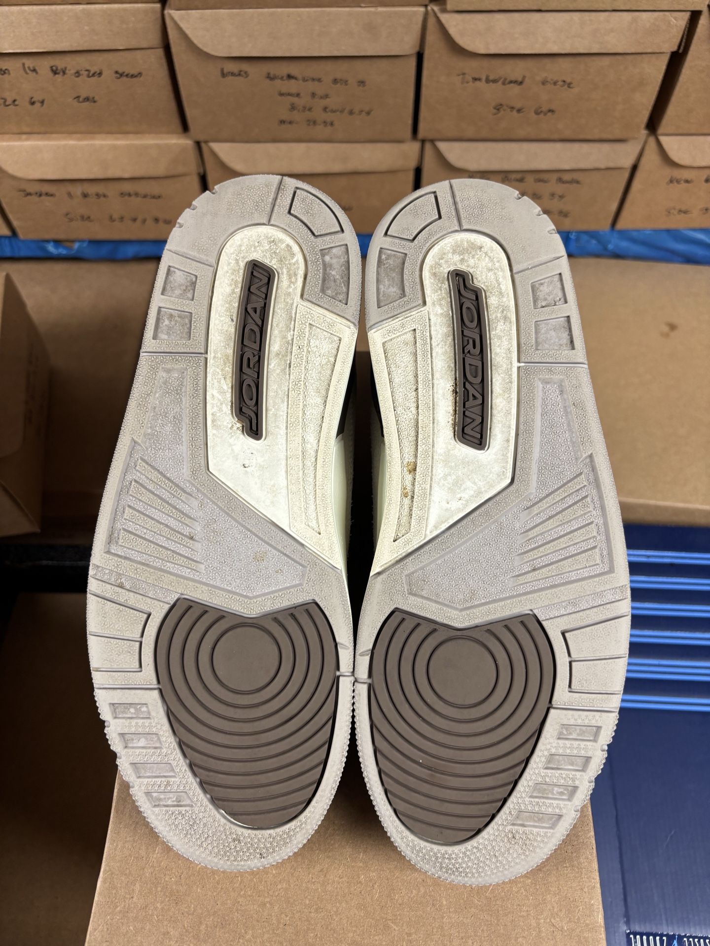 Air Jordan 3 Palomino - photo 3