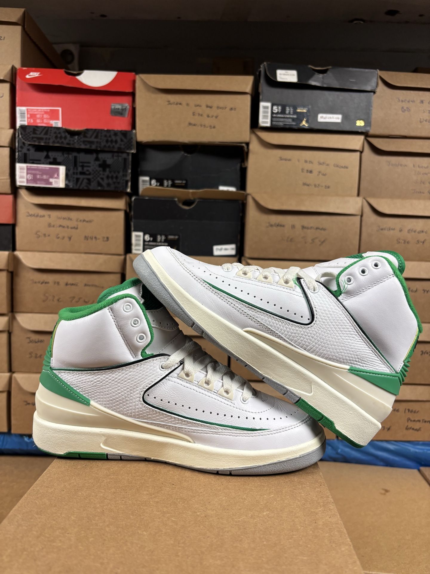 Air Jordan 2 lucky green GS - photo 5