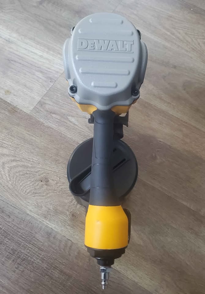 DEWALT 15 Degree Coil Framing Nailer - photo 4