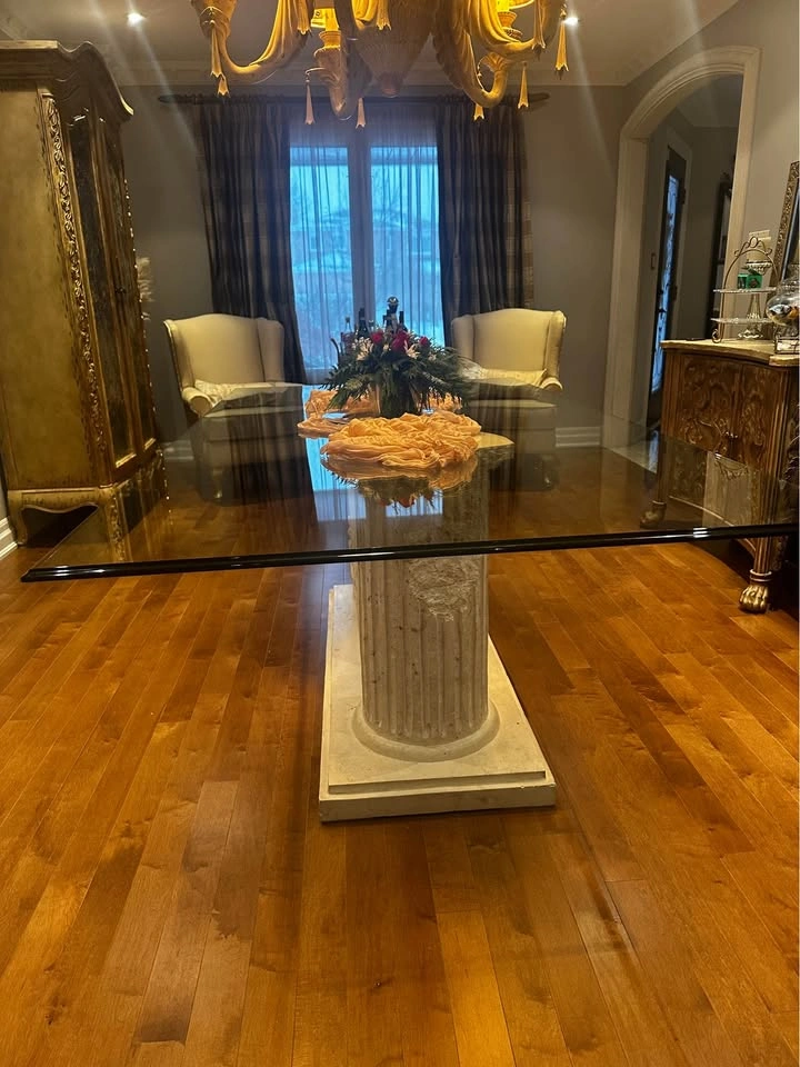 Premium Solid Glass Dining Table – Sculptural Pedestal Base (84” - photo 5