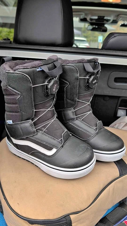 Vans Snowboard boots - US 5 BOA