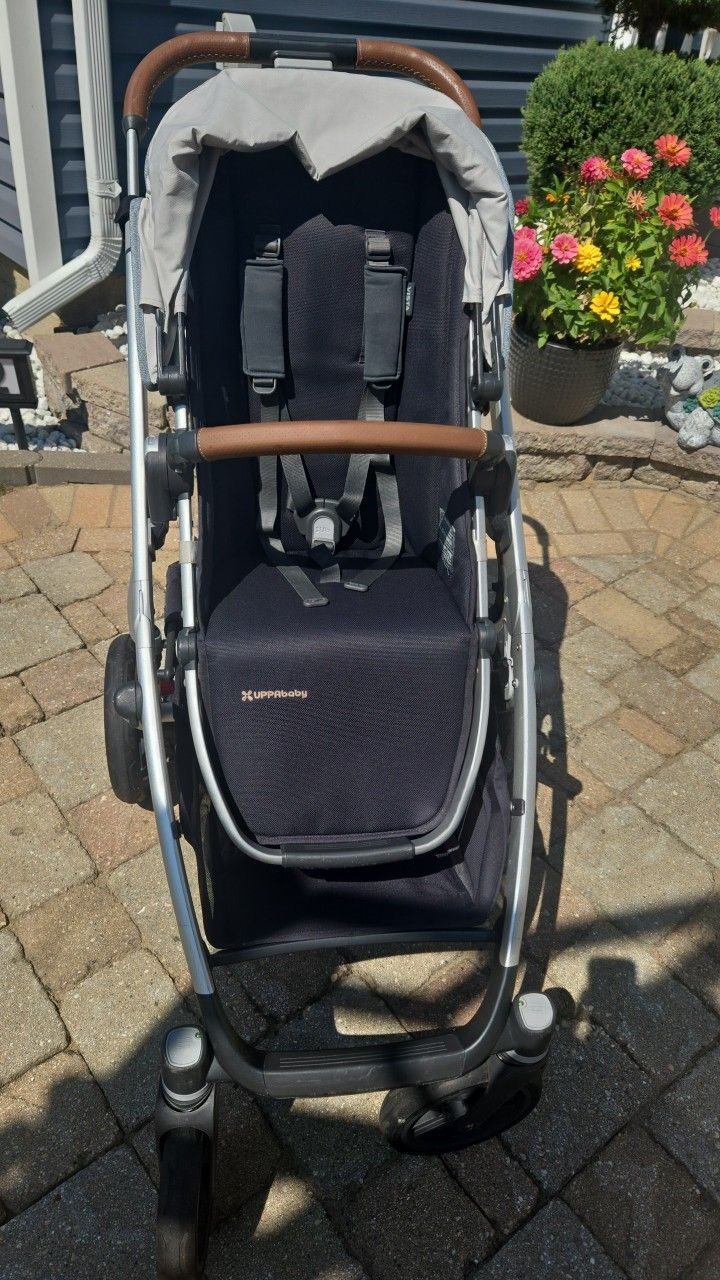 Vista STROLLER W Bassinet - photo 4